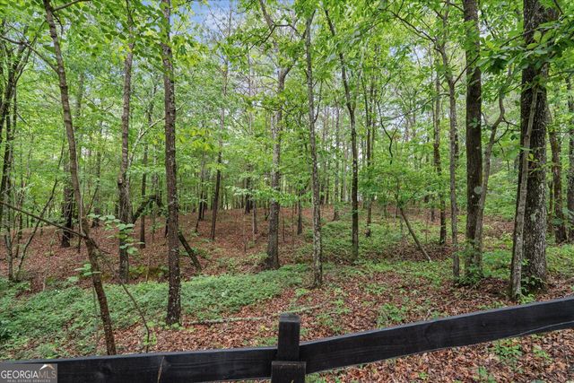253 Mulberry Lane SE, Lindale, GA 30147