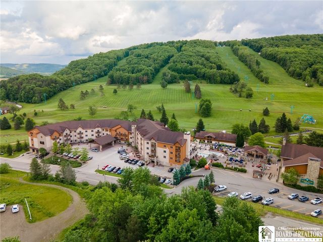 4 Tamarack Drive 403, Ellicottville, NY 14731