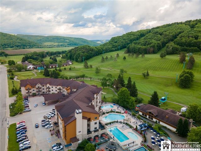 4 Tamarack Drive 403, Ellicottville, NY 14731