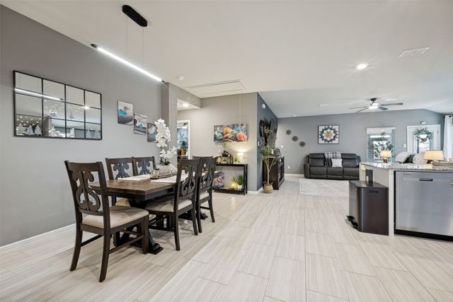 5529 Legends Way, Krum, TX 76249
