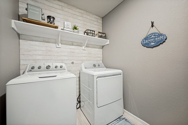 5529 Legends Way, Krum, TX 76249