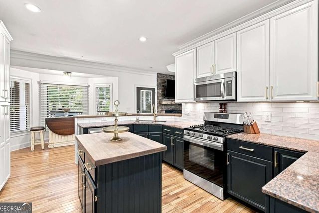 2975 Mars Hill Road NW, Acworth, GA 30101