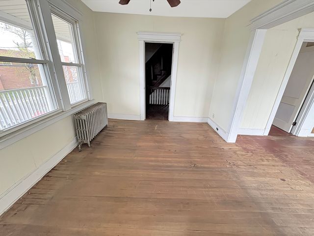 22 Helen Street, Hamden, CT 06514
