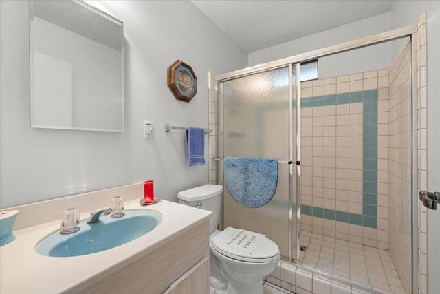 148 Crystal Lake Road, Big Bear, CA 92315