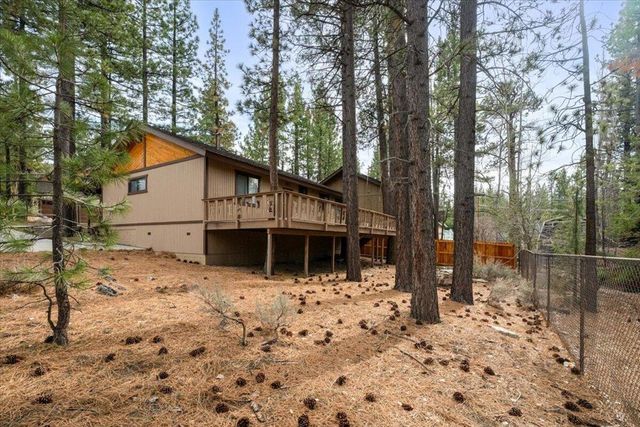 148 Crystal Lake Road, Big Bear, CA 92315