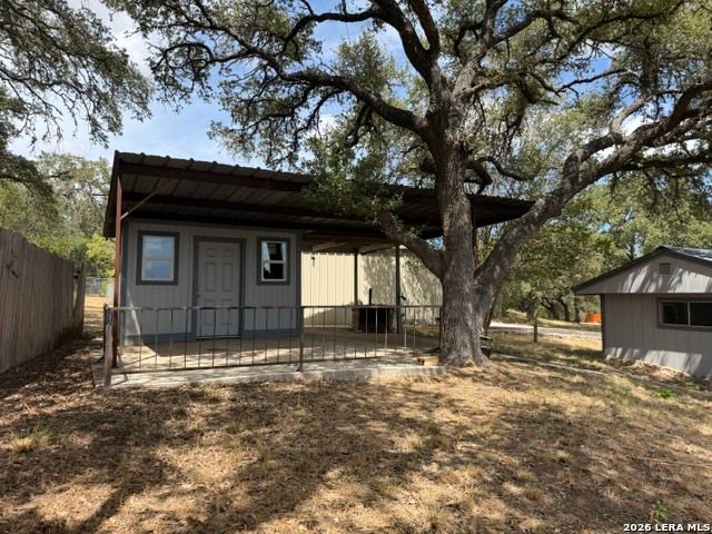 1596 LIVE OAK DR, Canyon Lake, TX 78133