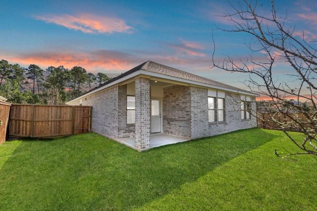 12015 Moonlight Path Drive, Conroe, TX 77304