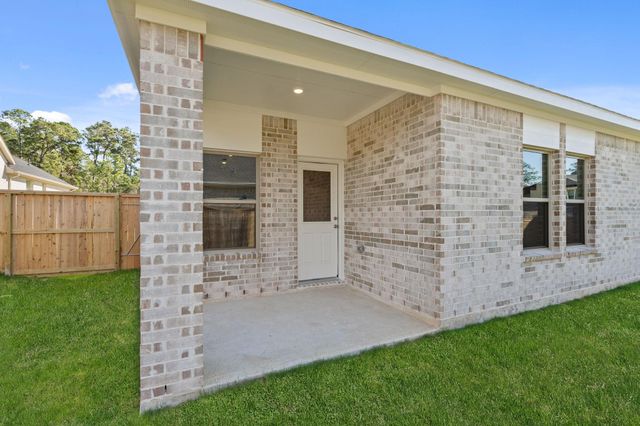 12015 Moonlight Path Drive, Conroe, TX 77304