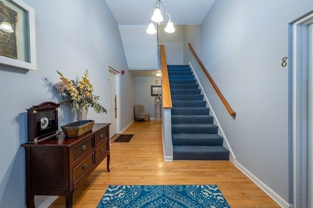 148 Presidents Ln 1, Quincy, MA 02169