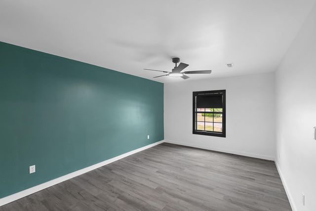 162 S Jackson Ave, Slocomb, AL 36375
