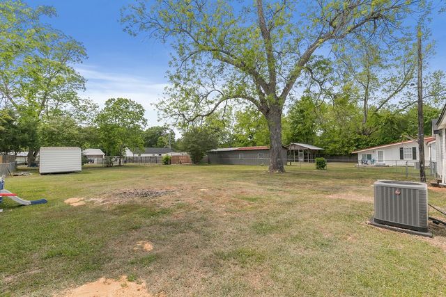 162 S Jackson Ave, Slocomb, AL 36375