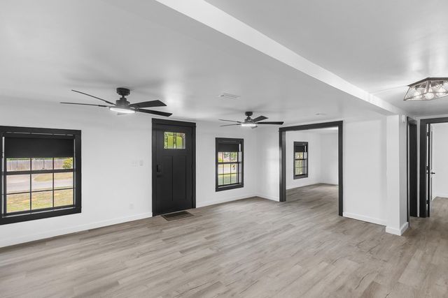 162 S Jackson Ave, Slocomb, AL 36375