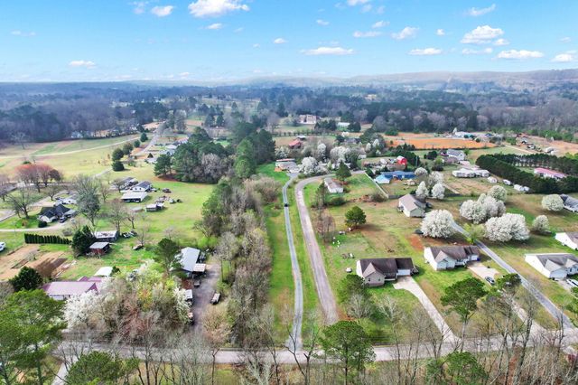 293 Corinth Church Road, Mcdonald, TN 37353