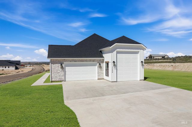 17244 Triple Crown Pl, Caldwell, ID 83607