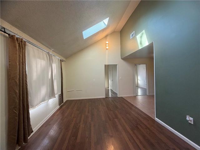 4930 NATOMA Drive, Kansas City, KS 66106