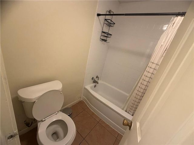 4930 NATOMA Drive, Kansas City, KS 66106