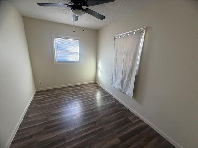 4930 NATOMA Drive, Kansas City, KS 66106