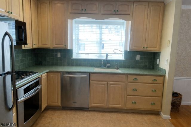 18 Heritage Dr H, Chatham Twp., NJ 07928