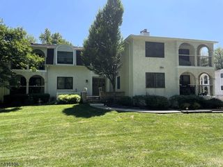 18 Heritage Dr H, Chatham Twp., NJ 07928