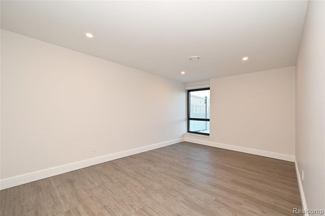 211 E Merrill Street 310, Birmingham, MI 48009