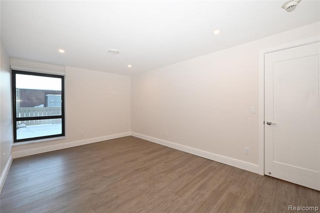 211 E Merrill Street 310, Birmingham, MI 48009