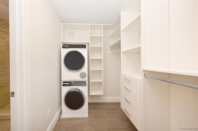 211 E Merrill Street 310, Birmingham, MI 48009