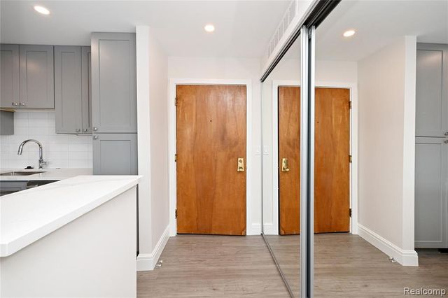 211 E Merrill Street 310, Birmingham, MI 48009