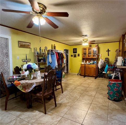 4026 Rooney Dr, Corpus Christi, TX 78413