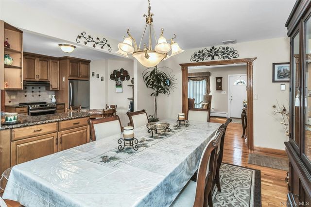 309 N Virginia Avenue, Massapequa, NY 11758