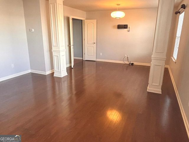 1519 Creek Bend Lane, Lawrenceville, GA 30043