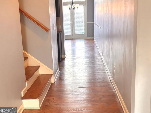 1519 Creek Bend Lane, Lawrenceville, GA 30043