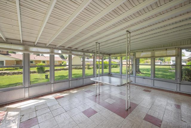 3615 Denise Drive, Toledo, OH 43614