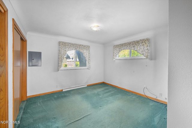 3615 Denise Drive, Toledo, OH 43614
