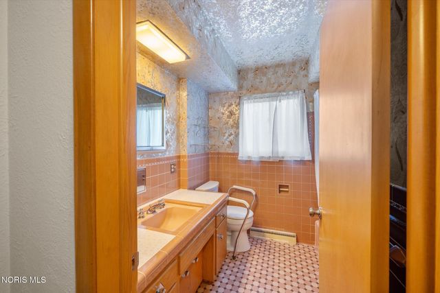 3615 Denise Drive, Toledo, OH 43614
