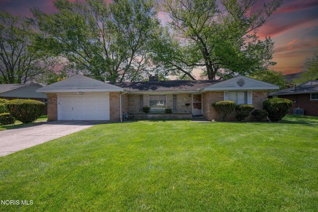 3615 Denise Drive, Toledo, OH 43614
