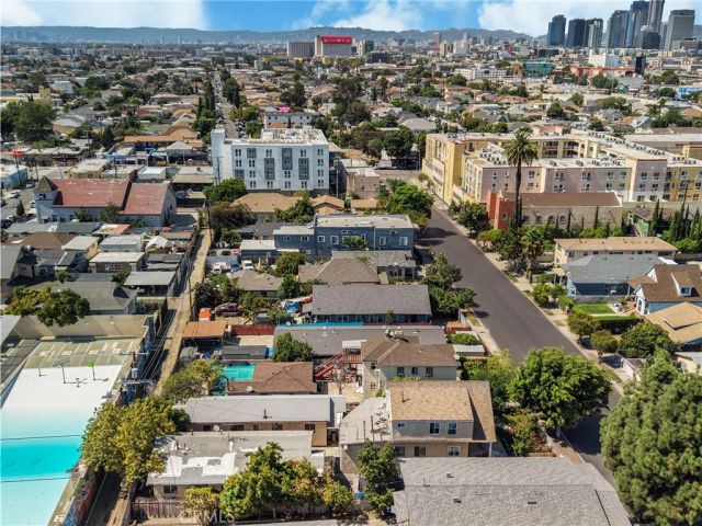 1352 E 21st Street, Los Angeles, CA 90011