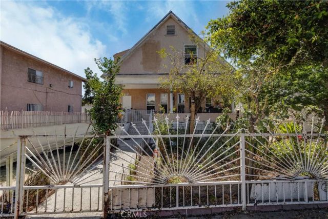 1352 E 21st Street, Los Angeles, CA 90011