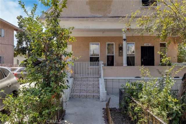 1352 E 21st Street, Los Angeles, CA 90011