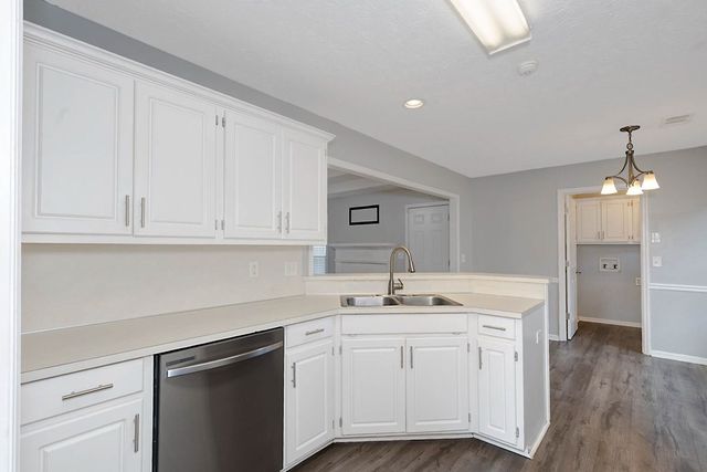 5327 Kingsberry, Columbus, GA 31907