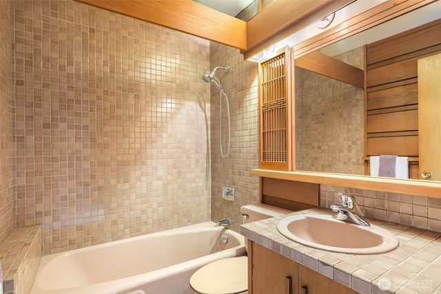 3303 S Massachusetts Street, Seattle, WA 98144