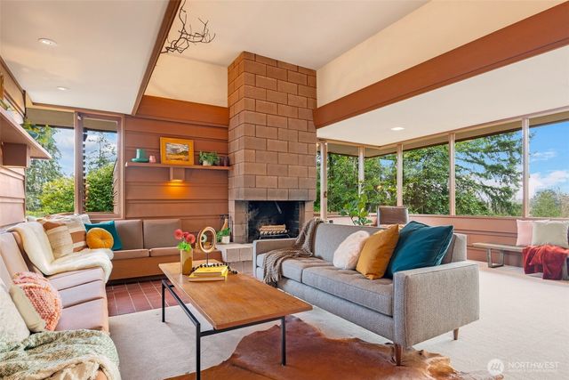 3303 S Massachusetts Street, Seattle, WA 98144