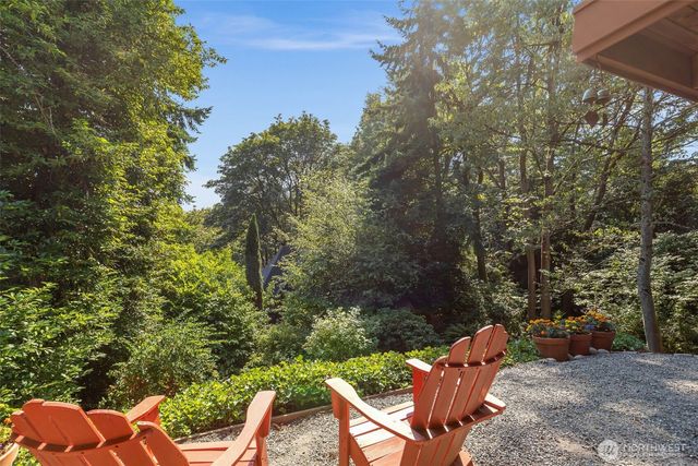 3303 S Massachusetts Street, Seattle, WA 98144