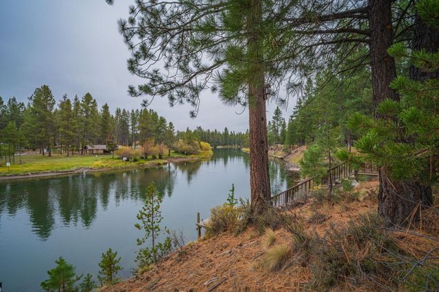 56019 Snow Goose Road, Bend, OR 97707