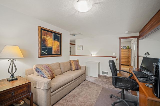 56019 Snow Goose Road, Bend, OR 97707