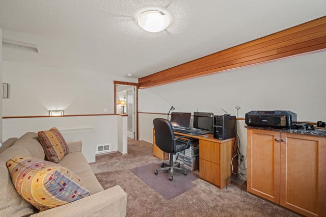 56019 Snow Goose Road, Bend, OR 97707