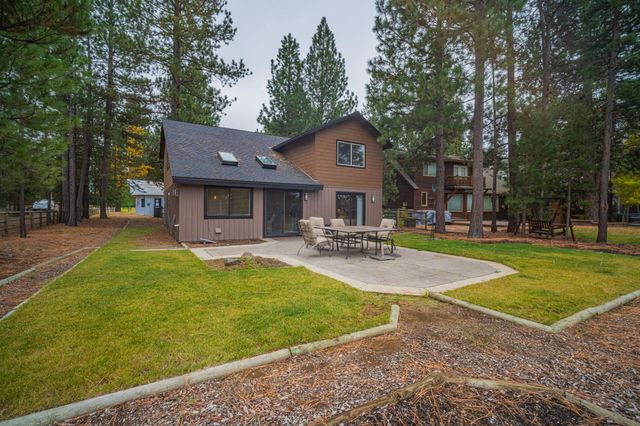 56019 Snow Goose Road, Bend, OR 97707