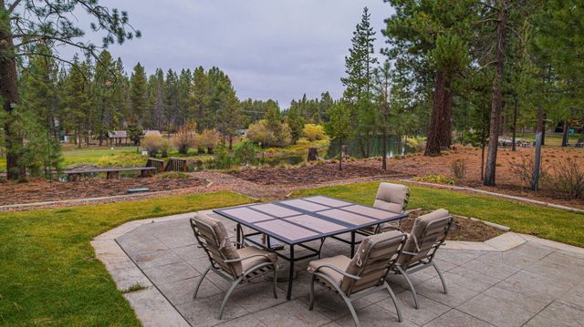 56019 Snow Goose Road, Bend, OR 97707