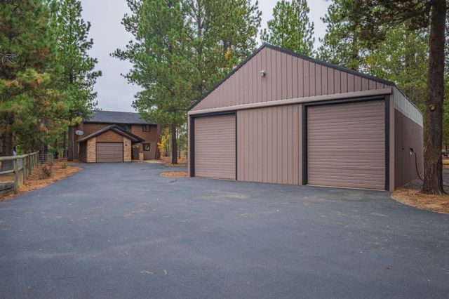 56019 Snow Goose Road, Bend, OR 97707