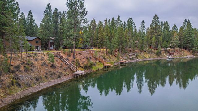 56019 Snow Goose Road, Bend, OR 97707