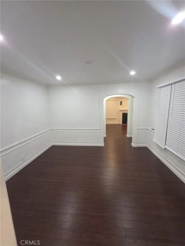 1022 W 57th, Los Angeles, CA 90037